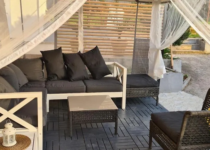 بيت ضيافة La Pergola 4*